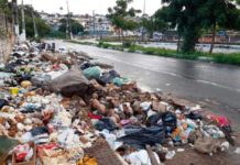Após paralisação de coleta, lixo fica acumulado em ruas das zonas Leste e Sul de Natal Avenida do Contorno, na Cidade Alta, Zona Leste de Natal, com acúmulo de lixo — Foto: Sérgio Henrique Santos/Inter TV Cabugi