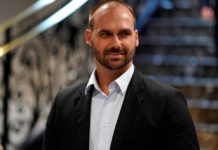 Eduardo Bolsonaro diz que ‘será o embaixador mais cobrado do mundo’ se for confirmado