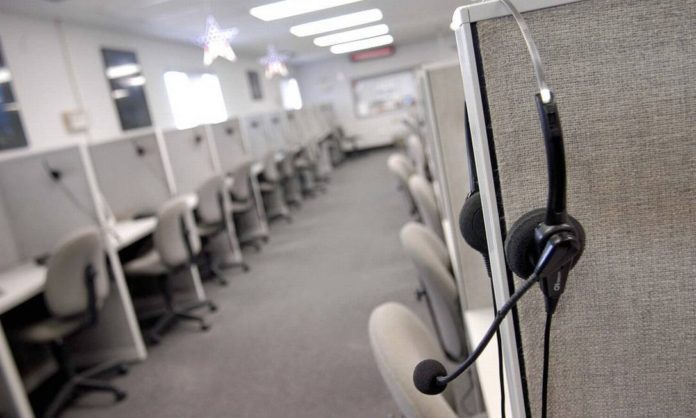 Automatização de setores como call centers afeta empregos. Foto: Agência O Globo