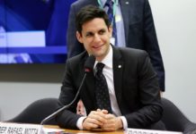 PSB deverá ter candidato a prefeito de Natal em 2020, diz Rafael Motta Rafel Motta - Fotos: Michel Jesus/Câmara dos Deputados