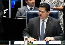 Senado aprova reestruturação do Coaf e transferência do órgão ao Banco Central Presidente do Senado considera que o texto aperfeiçoa pacto federativo, já que repasses poderão ser feitos sem a necessidade de firmar convênio com órgão intermediário - Foto: Marcos Oliveira/Agência Senado