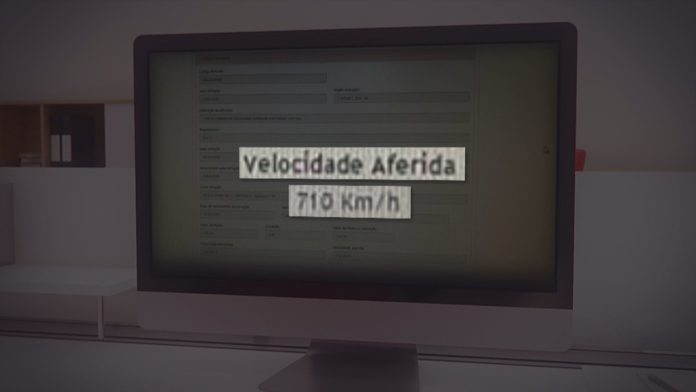 Multa aponta suposta velocidade atingida por carro em Brasília — Foto: TV Globo/Reprodução
