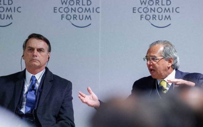 Bolsonaro e Paulo Guedes (Foto: Alan Santos/PR)