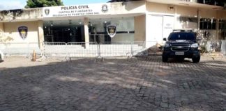 Vítima reconhece assaltante e homem acaba preso em Natal: ‘filho da minha amiga’ O preso foi levado para a Central de Flagrantes da Delegacia de Plantão da Zona Sul da cidade. (arquivo) — Foto: Klênyo Galvão/Inter TV Cabugi