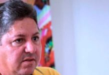 Prefeito de Macau se envolve em briga no meio da rua e quebra o nariz