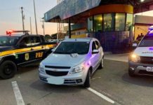 Homem é preso na Grande Natal levando 1 quilo de maconha para presidiário em Recife Homem é preso na Grande Natal levando 1 quilo de maconha para presidiário em Recife — Foto: Divulgação/PRF