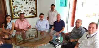 Prefeito de Ceará-Mirim, Peixoto e demais lideranças políticas se reúnem com deputado federal João Maia
