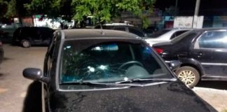 Suspeito é baleado após assalto, perseguição e tiroteio em Ceará-Mirim Assaltante foi baleado durante perseguição policial na Grande Natal — Foto: Acson Freitas/Inter TV Cabugi