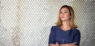 Bolsonaro conversa com cinco partidos para sair do PSL, diz advogada Advogada eleitoral do presidente Jair Bolsonaro, Karina Kufa14/10/2019 Foto: Daniel Marenco / Agência O Globo