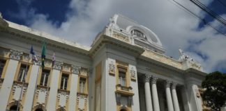 Remuneração a juíza do TJ-PE chega a mais de R$ 1 milhão em novembro Fachada da sede do Tribunal de Justiça de Pernambuco, no Recife – Divulgação/TJ-PE