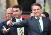 TSE facilita caminho para futuro partido de Bolsonaro, onde metade da cúpula é investigada Flávio e Jair Bolsonaro no lançamento do Aliança pelo Brasil.EVARISTO SA / AFP