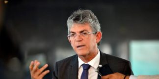 FORAGIDO: Ex-governador da Paraíba Ricardo Coutinho deixa o país e é procurado na lista vermelha da Interpol