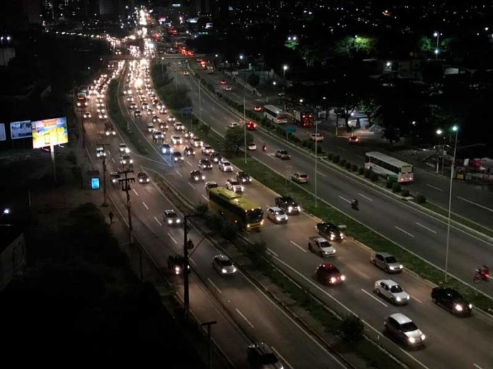 Trânsito BR-101, Natal, RN — Foto: Ítalo Di Lucena