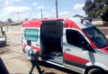 Ambulância é flagrada carregando cimento na Grande Natal As imagens foram divulgadas na última sexta-feira, 10, gerando grande repercussão no município localizado na Região Metropolitana de Natal