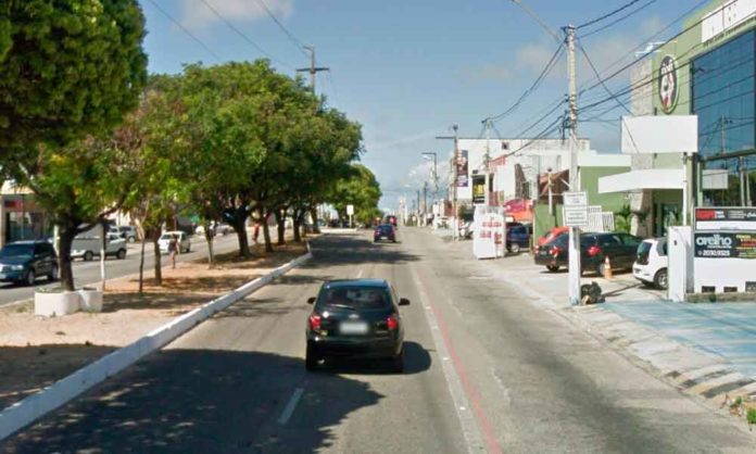 Avenida Prudente de Morais vai passar por obras de recapeamento entre a rua Raimundo Chaves e a avenida da Integração, a partir desta segunda-feira (20) — Foto: Reprodução/Google Street View