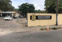 Após troca de tiros, Guarda Municipal recupera duas motos roubadas em Natal Motos foram levadas para a Central de Flagrantes da Polícia Civil, em Natal — Foto: Kleber Teixeira/Inter TV Cabugi
