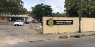 Após troca de tiros, Guarda Municipal recupera duas motos roubadas em Natal Motos foram levadas para a Central de Flagrantes da Polícia Civil, em Natal — Foto: Kleber Teixeira/Inter TV Cabugi