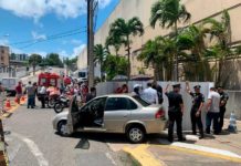 Número de mortes violentas cai 26,3% no Rio Grande do Norte em 2019, diz Secretaria de Segurança Homem foi morto a tiros dentro de carro na saída de um shopping em Candelária, na Zona Sul de Natal, em dezembro — Foto: Anna Alynne Cunha/Inter TV Cabugi