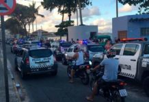 Homem é morto a tiros e outro fica baleado em barraca na praia de Ponta Negra em Natal Viaturas da Polícia Militar na orla da praia de Ponta Negra, após assassinato em barraca de praia — Foto: Heloísa Guimarães/Inter TV Cabugi