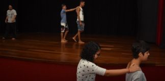 FJA abre inscrições para oficinas de teatro