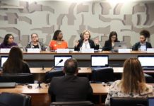 Zenaide defende participação feminina na política e cobra ações de combate à violência contra a mulher