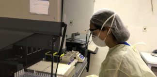 Teste em mãe de recém-nascido que morreu com coronavírus em Natal dá negativo; secretaria amplia investigação Teste foi realizado pelo Laboratório Central do Estado (Arquivo). — Foto: Ayrton Freire/Inter TV Cabugi