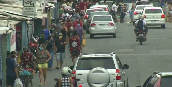 Bairro Alecrim na manhã do último sábado (9) em Natal. Associação de comerciantes se posiciona contra lockdown. — Foto: Reprodução/Inter TV Cabugi