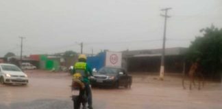 Em Ceará-Mirim, motoristas, mototáxistas e moradores reclamam de obra malfeita na entrada do bairro Planalto