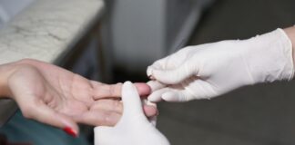 Prefeitura de Natal fará testes rápidos de coronavírus em drive thru na Arena das Dunas Testes rápidos de Covid-19 dependem de regulamentação da Suvisa para serem vendidos em farmácias no RNavírus, em Goiás — Foto: Reprodução/Prefeitura de Goiânia