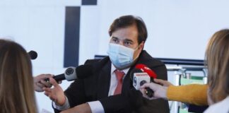 Maia critica nota do general Heleno e diz que “ameaça não é o caminho”