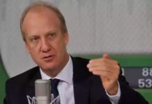 Reflexão sobre a crise dá o tom da celebração do Dia do Trabalho