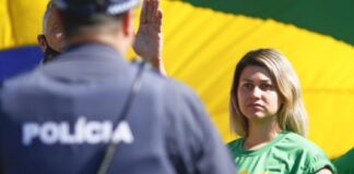 Sara Winter deve deixar presídio feminino de Brasília nesta 4ª feira