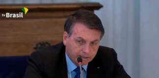 Bolsonaro diz que vetará extensão do auxílio emergencial se Congresso fixar valor em R$ 600