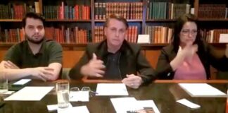 Bolsonaro comete três crimes ao incitar seguidores a invadirem hospitais de campanha Live Semanal