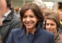 Socialista Anne Hidalgo é reeleita prefeita de Paris com cerca de 50% dos votos