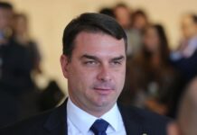 Para ministros do STF, TJ-RJ contrariou corte ao conceder foro a Flávio Bolsonaro