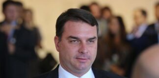 Para ministros do STF, TJ-RJ contrariou corte ao conceder foro a Flávio Bolsonaro