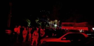 PM flagra bar com 200 pessoas e prende donos por descumprirem a decreto de isolamento social em Mossoró PM flagrou mais de 200 pessoas em bar de Mossoró, no Oeste potiguar, em descumprimento a medidas de isolamento social. — Foto: Reprodução