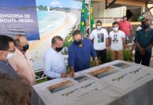 Ministro do Desenvolvimento Regional anuncia liberação de recursos para obra de engorda da praia de Ponta Negra