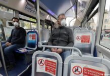 Motorista de ônibus é morto após recusar passageiros sem máscara na França
