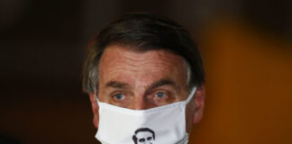 Governo Bolsonaro mantém aprovação estável em 40%; desaprovação é de 47%