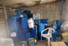 Polícia prende 5 pessoas e encontra quase 900 litros de combustível de avião furtados do Aeroporto de Natal