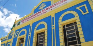 MPRN denuncia ex-prefeito, ex-secretário e administradores de construtora