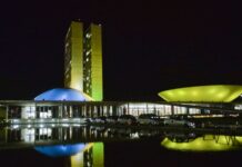 Senado aprova em 1º turno o novo Fundeb, com aumento de verbas federais