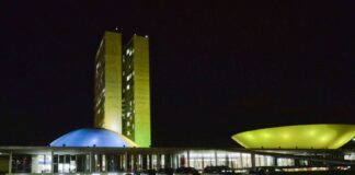 Senado aprova em 1º turno o novo Fundeb, com aumento de verbas federais