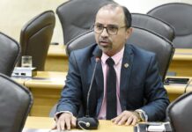TRE-RN cassa diploma do deputado Sandro Pimentel, mas ele permanece no cargo