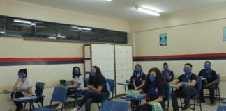 Mais de 100 mil alunos da rede pública voltam às aulas nesta segunda em Manaus