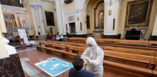 Mundo volta a registrar maior número diário de mortes por Covid