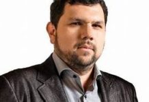 Polícia Federal faz buscas em casa de blogueiro bolsonarista; ministro do STF determina prisão domiciliar