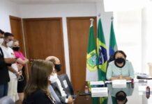 Governadora anuncia compra de pescado e lança crédito para a economia solidária